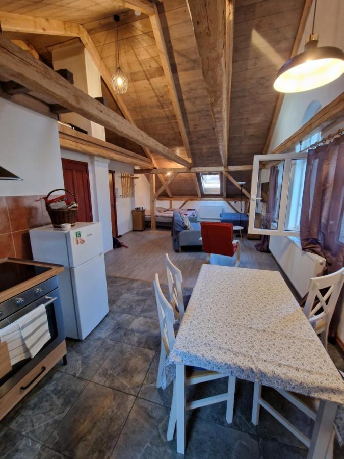 סמילי Apartman U Kostela מראה חיצוני תמונה